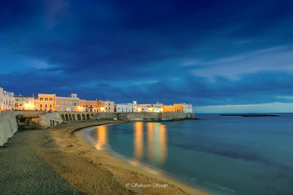 La Casa Del Turista Bed & Breakfast Gallipoli Bagian luar foto